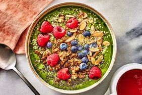 Green smooothie bowl