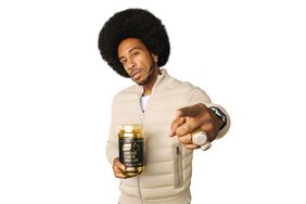 Ludacris with Knorr chicken bouillon.